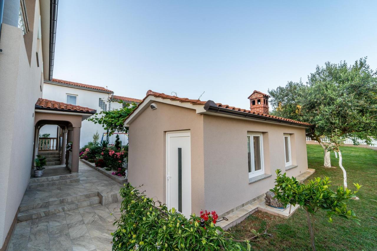 Apartment Suncica Pula Exterior foto